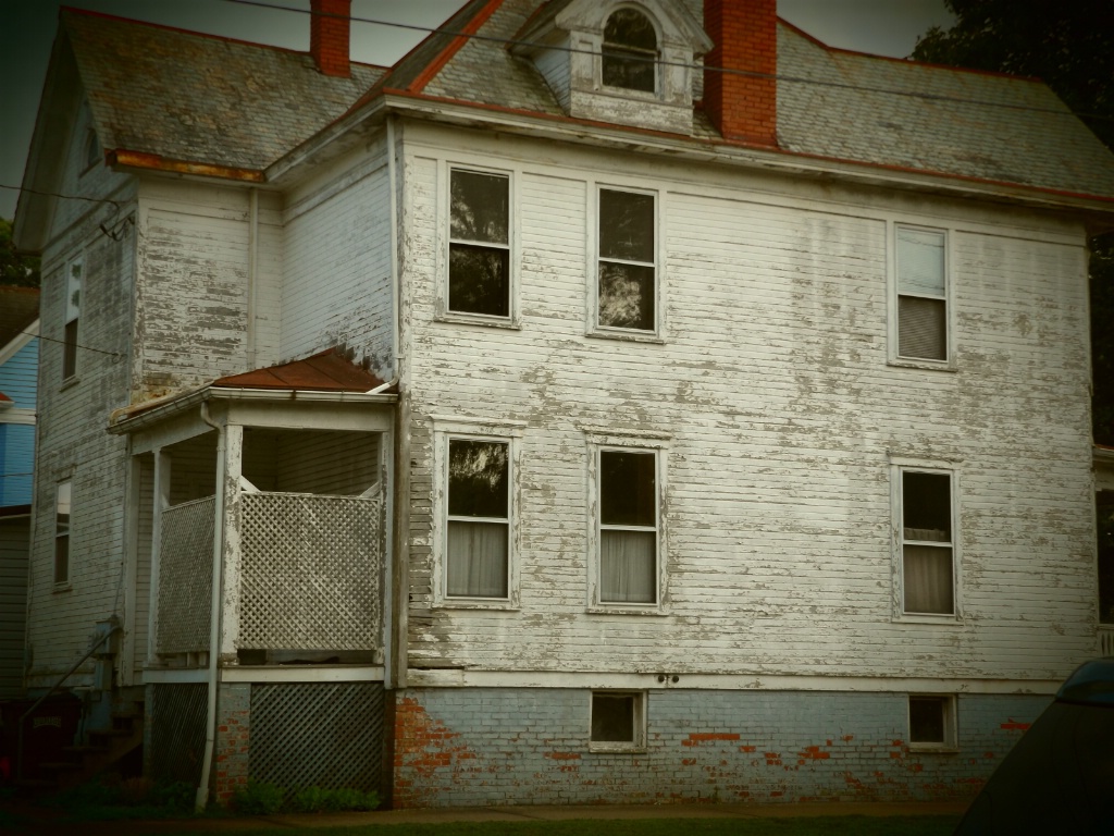 Creepy House