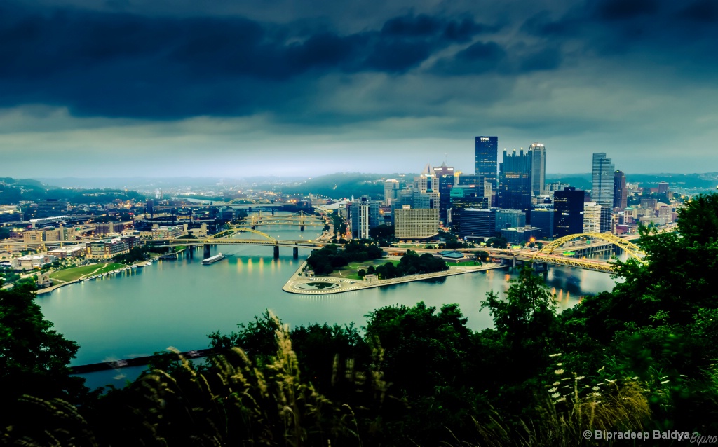 A Cloudy Morning in Pittsburgh