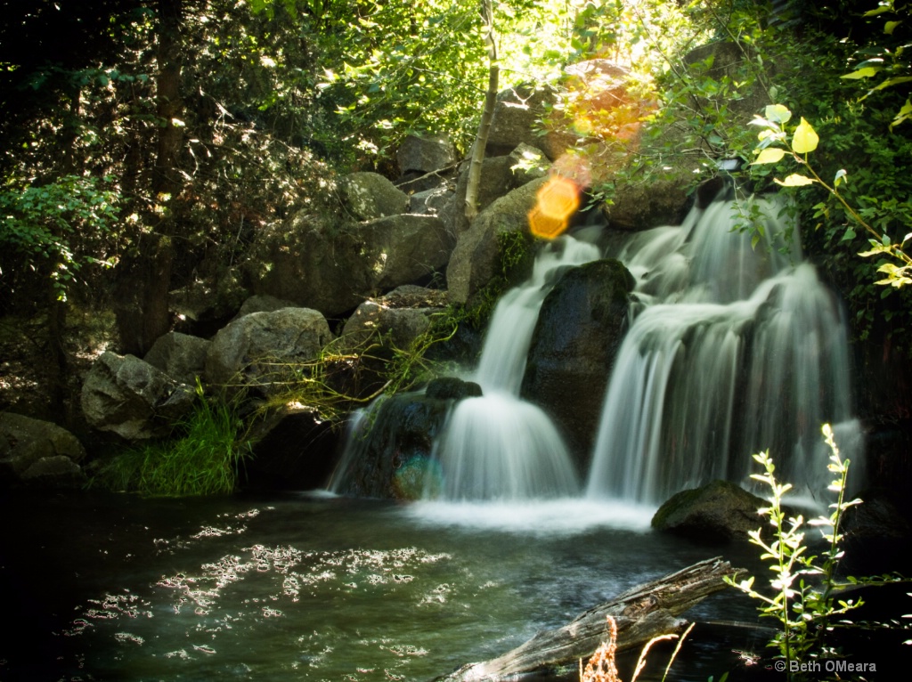Waterfalls and Sunshine - ID: 15195235 © Beth OMeara