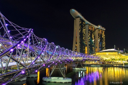 Helix bridge n marina bay sands