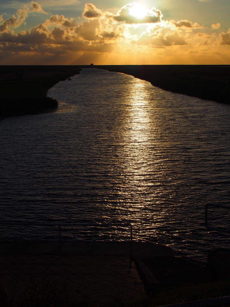 Serenity at the Dike