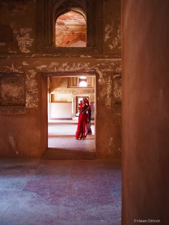 lady in red