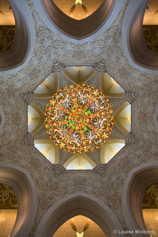 Sheik Zayed Mosque - ID: 15203650 © Louise Wolbers