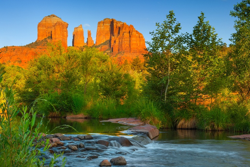 Red Rock Crossing 2 - ID: 15210112 © Donald R. Curry