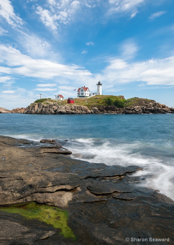 Nubble Light