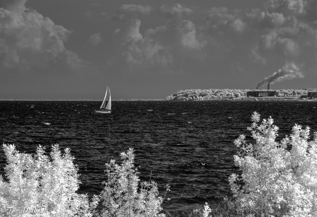 Sailing on the Bay-2