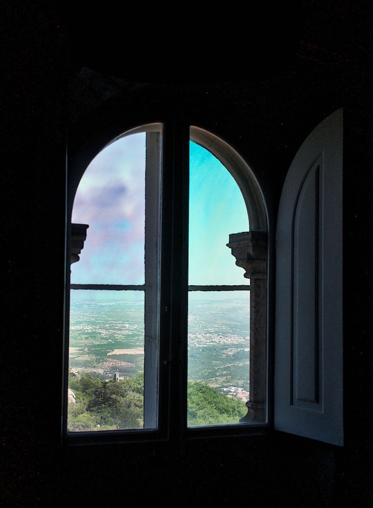 View ron the Castle through a Window - ID: 15211996 © David Resnikoff