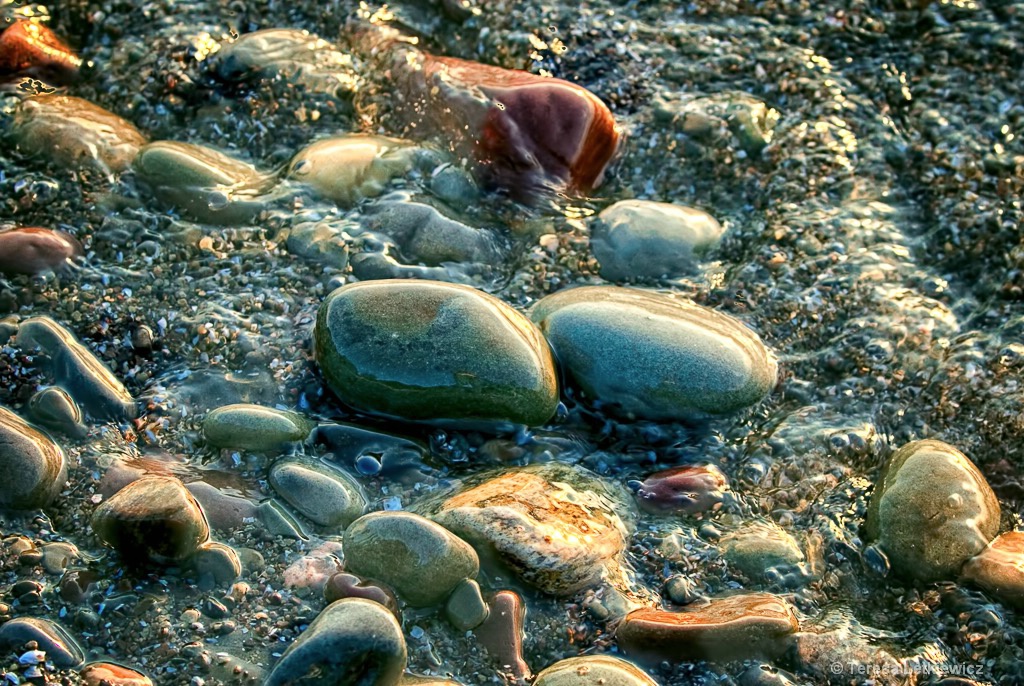 Beach stones