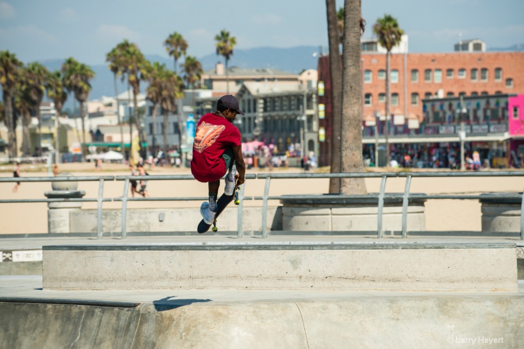 Skateboarder- Venice, CA - ID: 15233767 © Larry Heyert