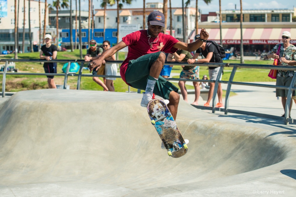 Skateboarder- Venice, CA - ID: 15233769 © Larry Heyert