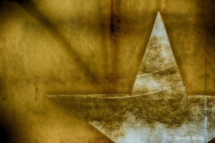 Rusty Star - ID: 15238446 © Dana M. Scott