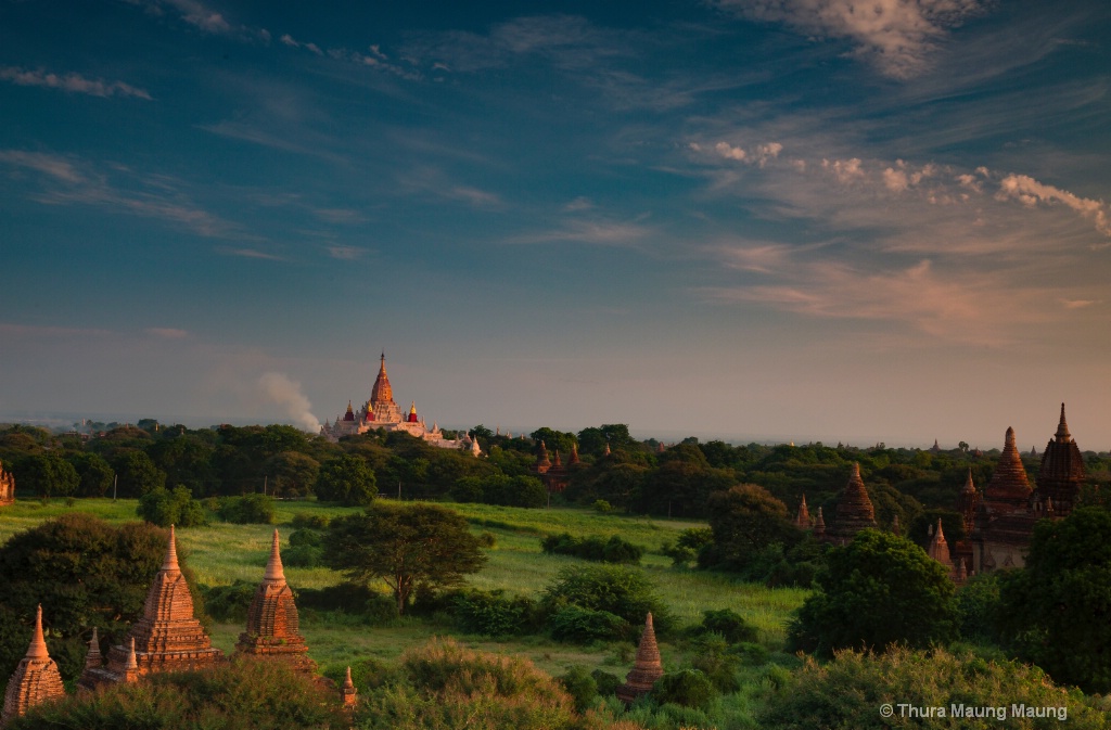 Old Bagan sunrise