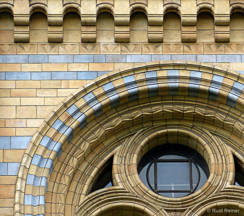 Circular window, London