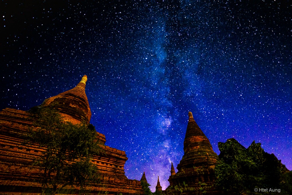 Bagan Night