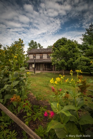 Ohio Log Cabin Near a Road Less Traveled