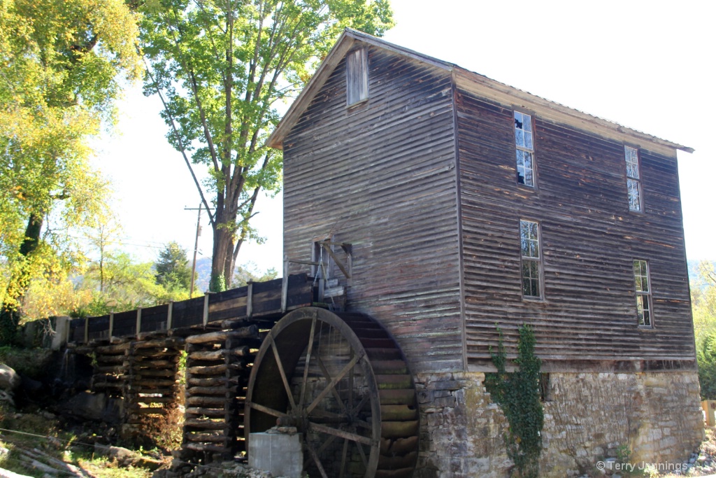 Grist Mill - ID: 15265102 © Terry Jennings