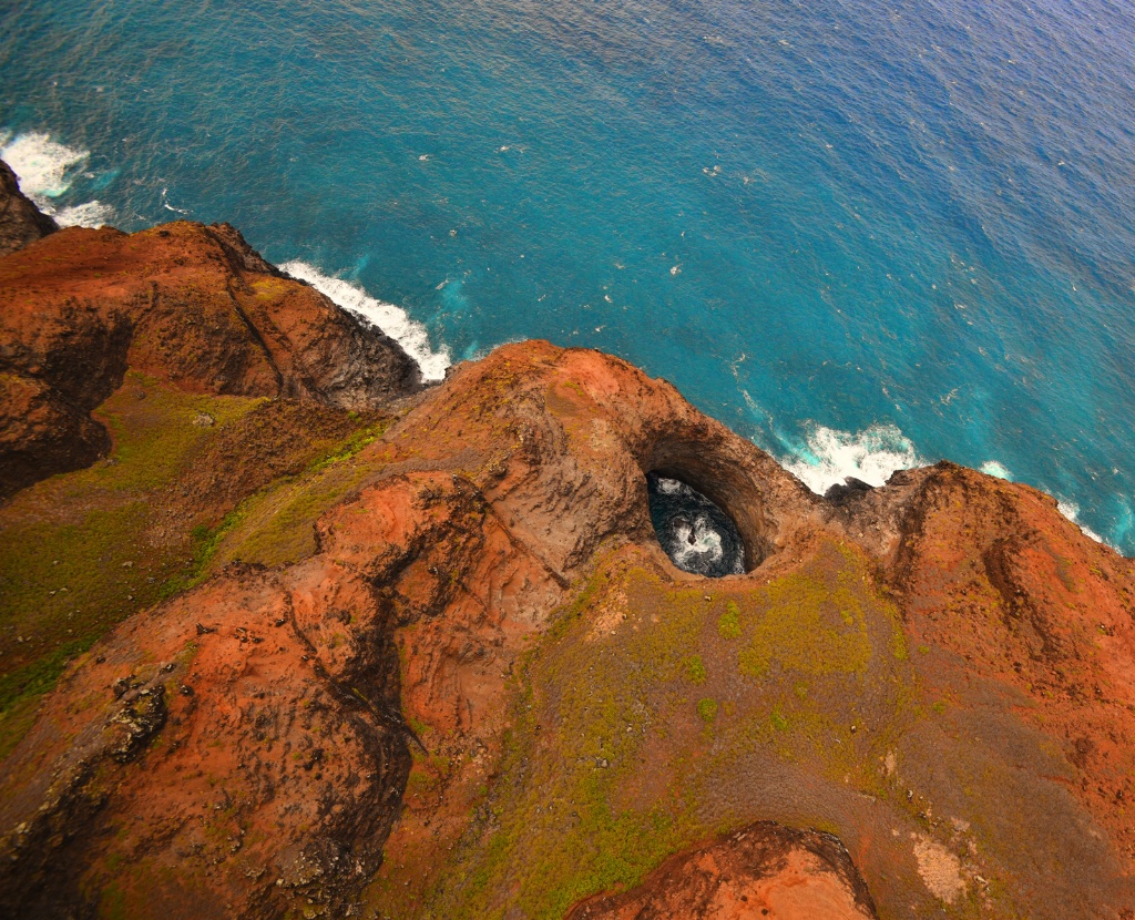 Puka Hole