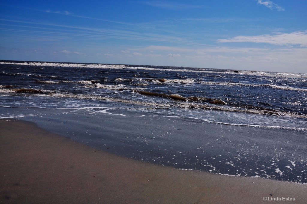 Sparkling Water: Beyond the Hurricane - ID: 15269405 © Linda Estes