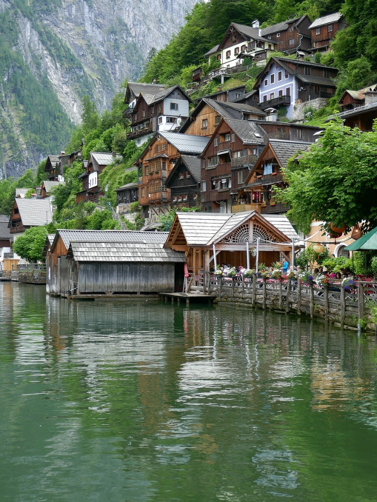 Hallstatt houses