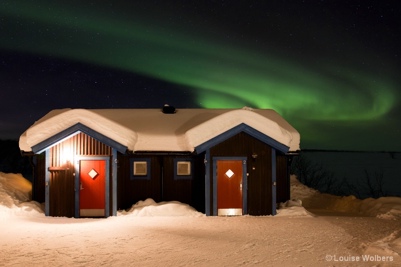 Aurora Over Cabin - ID: 15274594 © Louise Wolbers