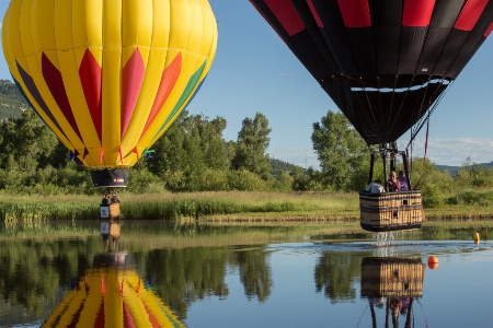 Colorful Balloons a splashing ..