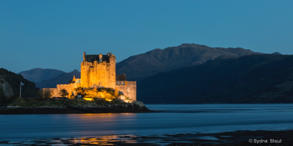 Eilean Donan Castle at Dusk