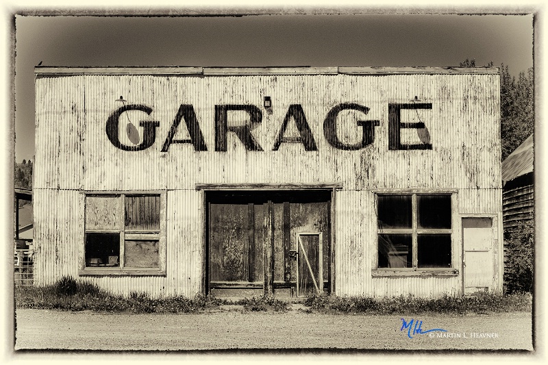 Vintage Garage - Freedom, Wyoming 