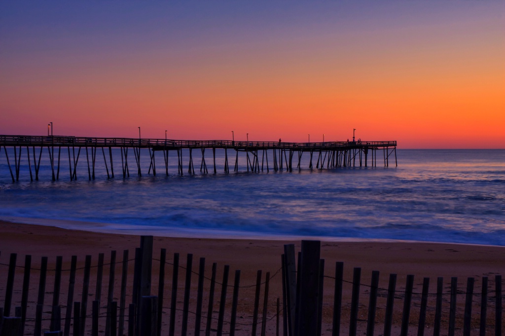 Sunrise at Avalon Pier