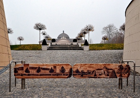 Entry to the Gardens