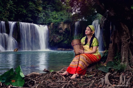 kayin tribe girl