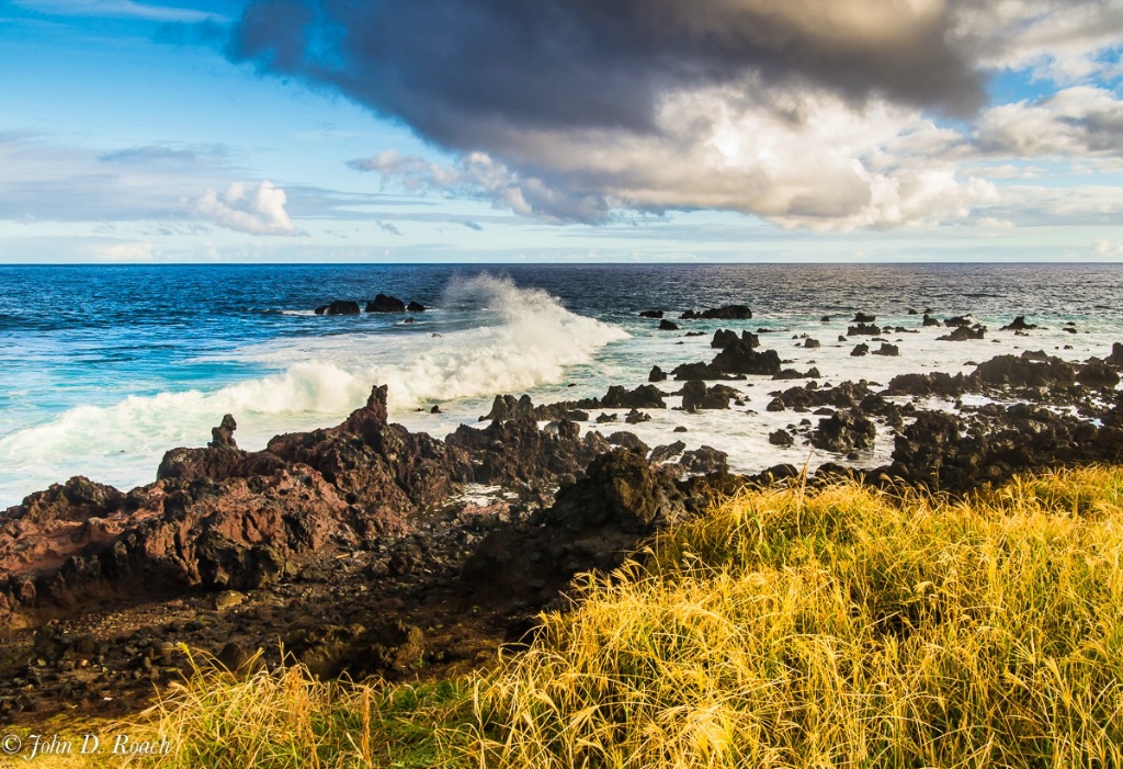 Shores of Easter Island - ID: 15302507 © John D. Roach