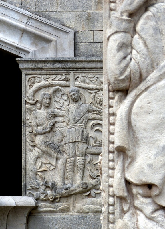 Faces in stone,  Murano Italy