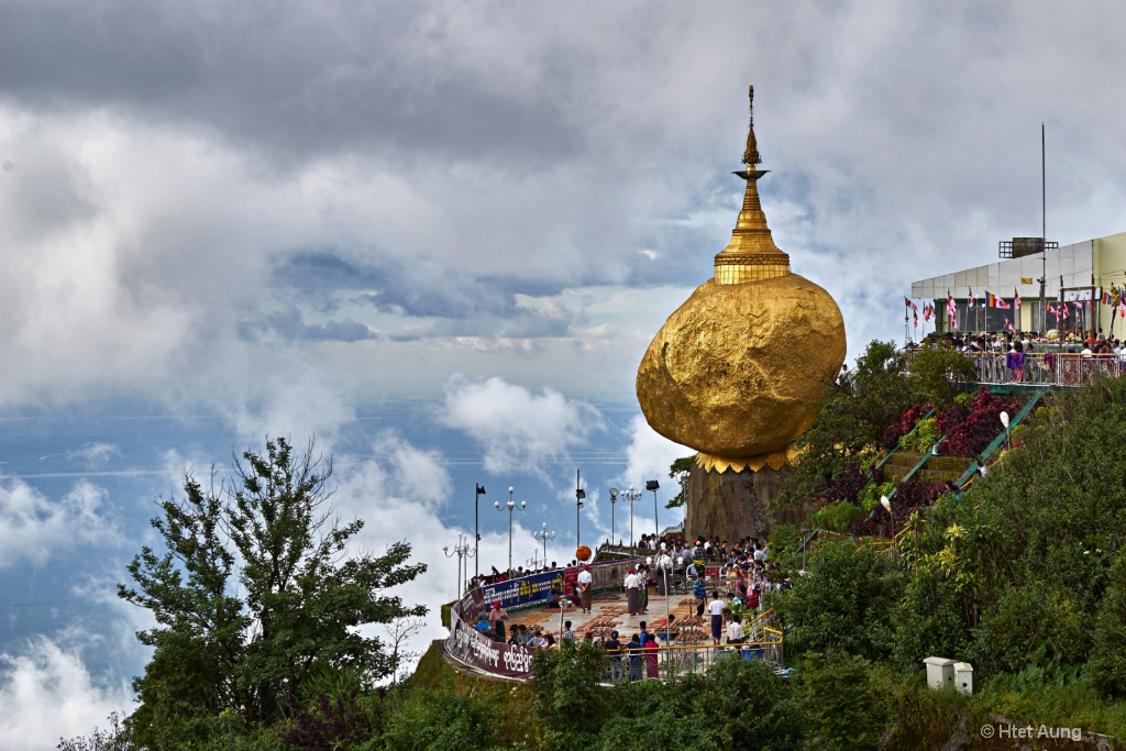 Kyaikhtiyoe Pagoda