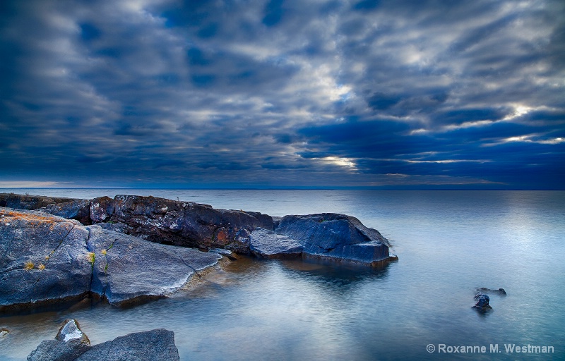 Morning blues - ID: 15333699 © Roxanne M. Westman