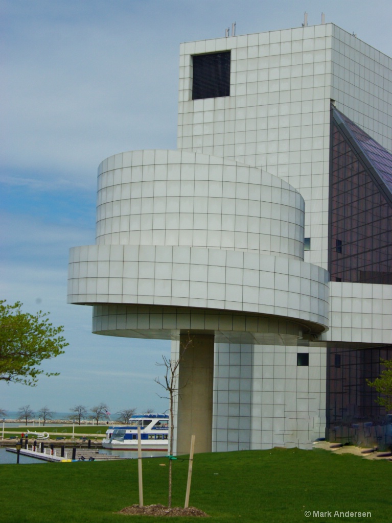 Rock and Roll Hall of Fame, CLE