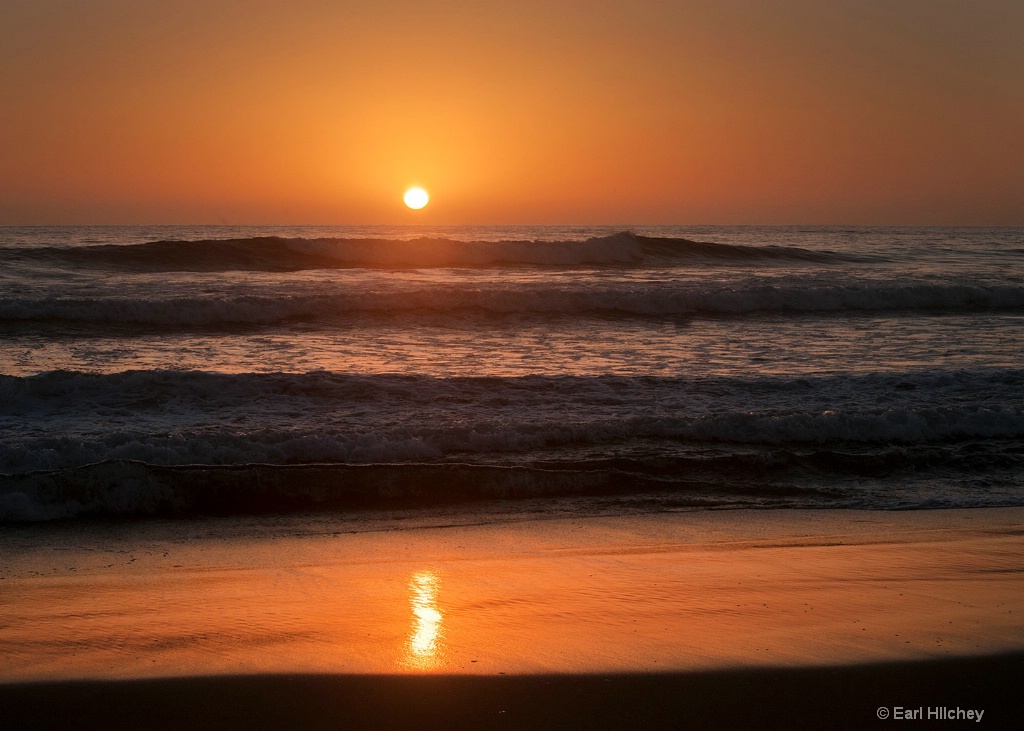 sunset at imperial beach - ID: 15362905 © Earl Hilchey