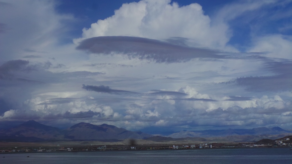 Una nube negra amenaza el horizonte