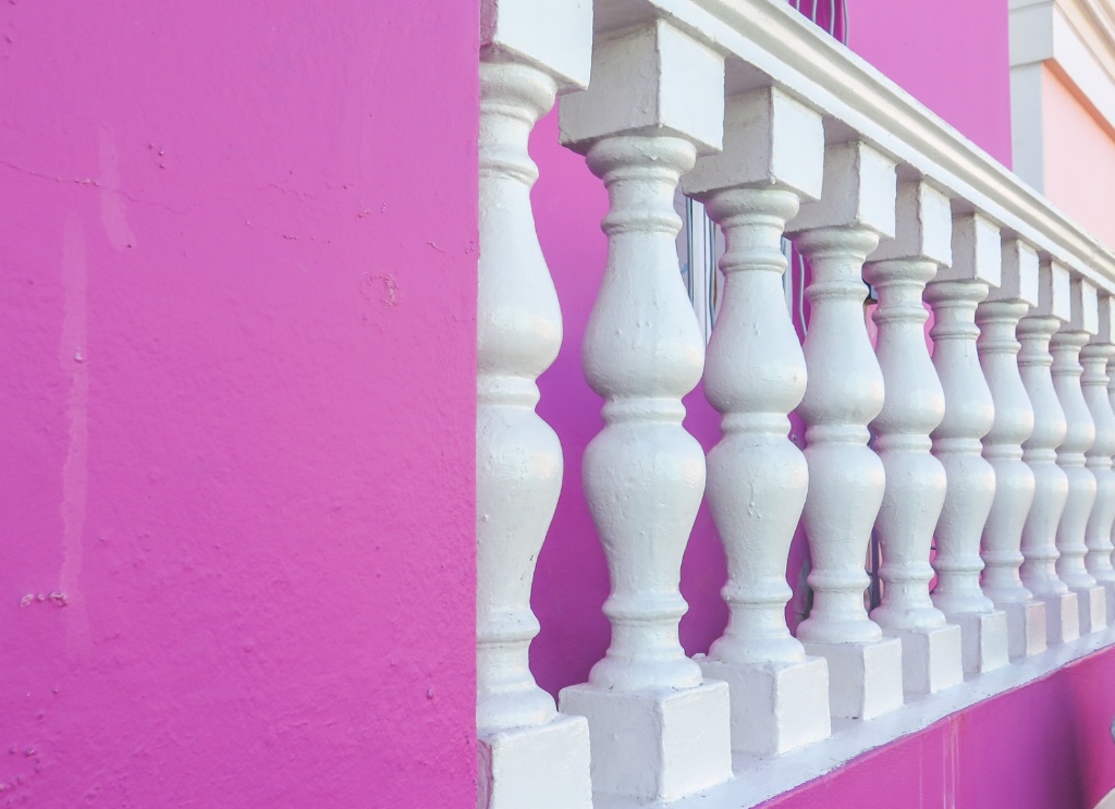 Purple and Pillars, Capetown - ID: 15366954 © Nancy Auestad