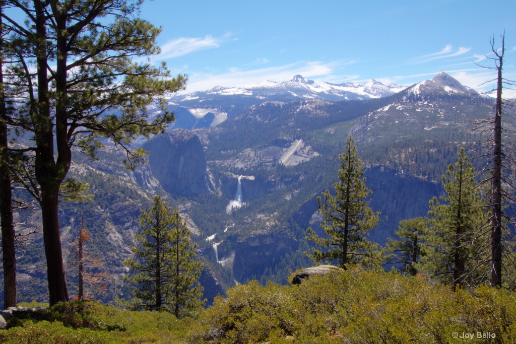 Yosemite Falls from 7000 feet