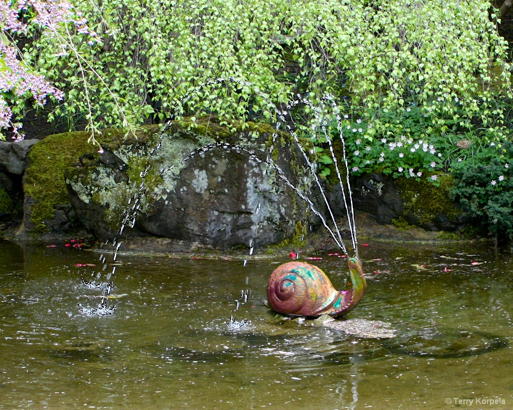 Snail Fountain - ID: 15375394 © Terry Korpela