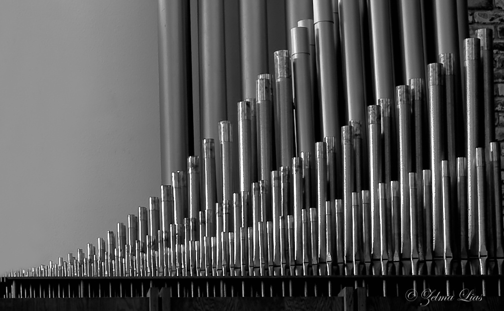 Ranks of Pipes