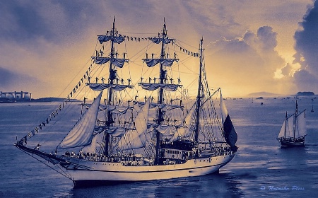 TV Sail. Ecuadorian ship w/ sailors on the masts
