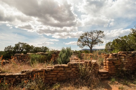 A former residence at Mule Canyon Ruin