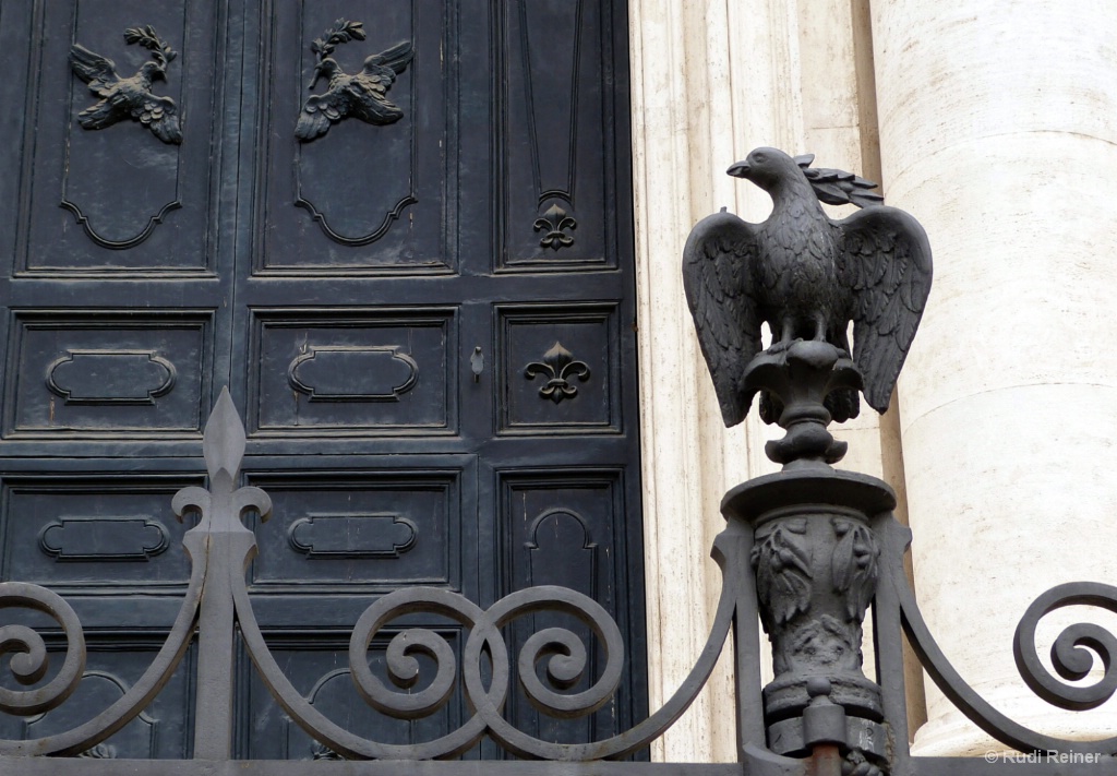 Iron gate design, Rome