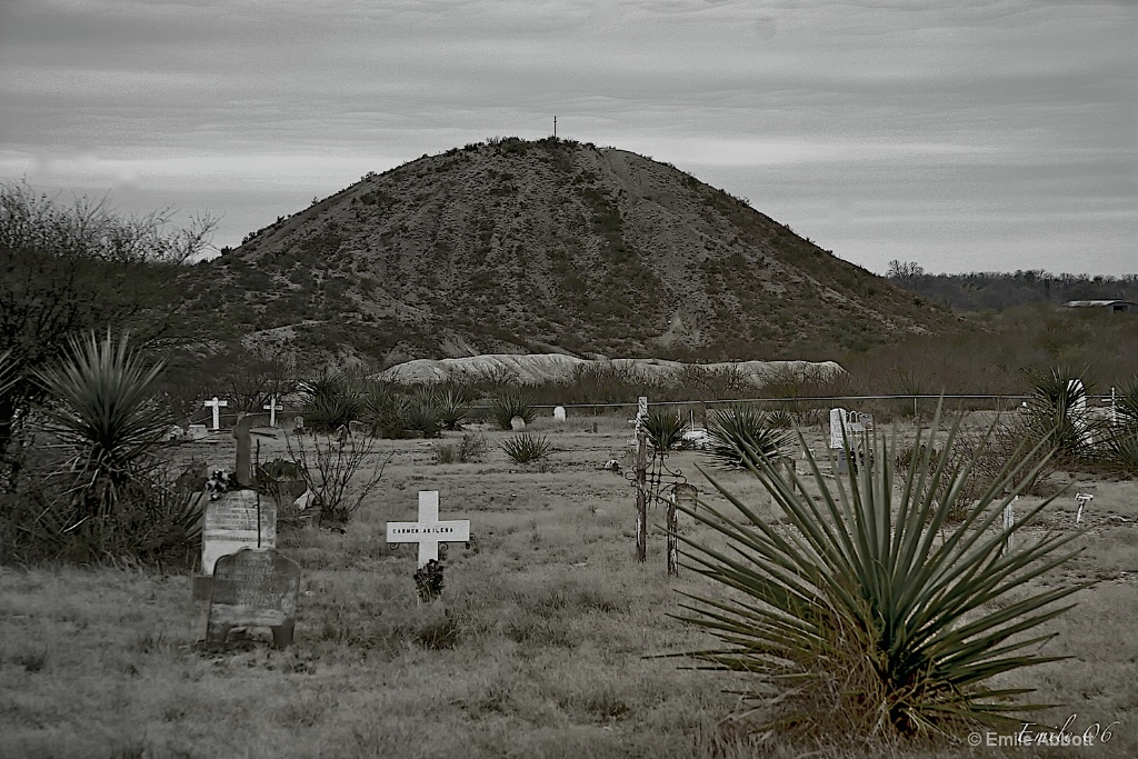 Round Mountain 