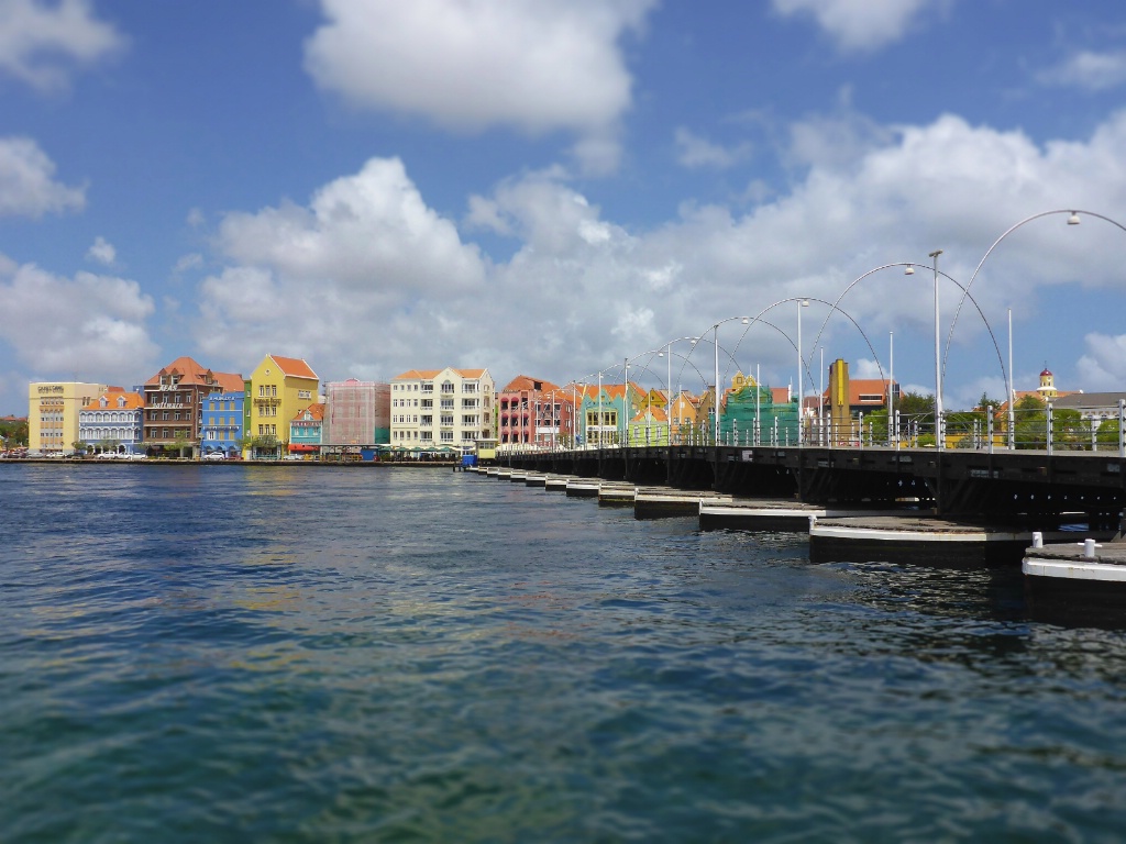 Curacao Queen Emma Pontoon Bridge Photo