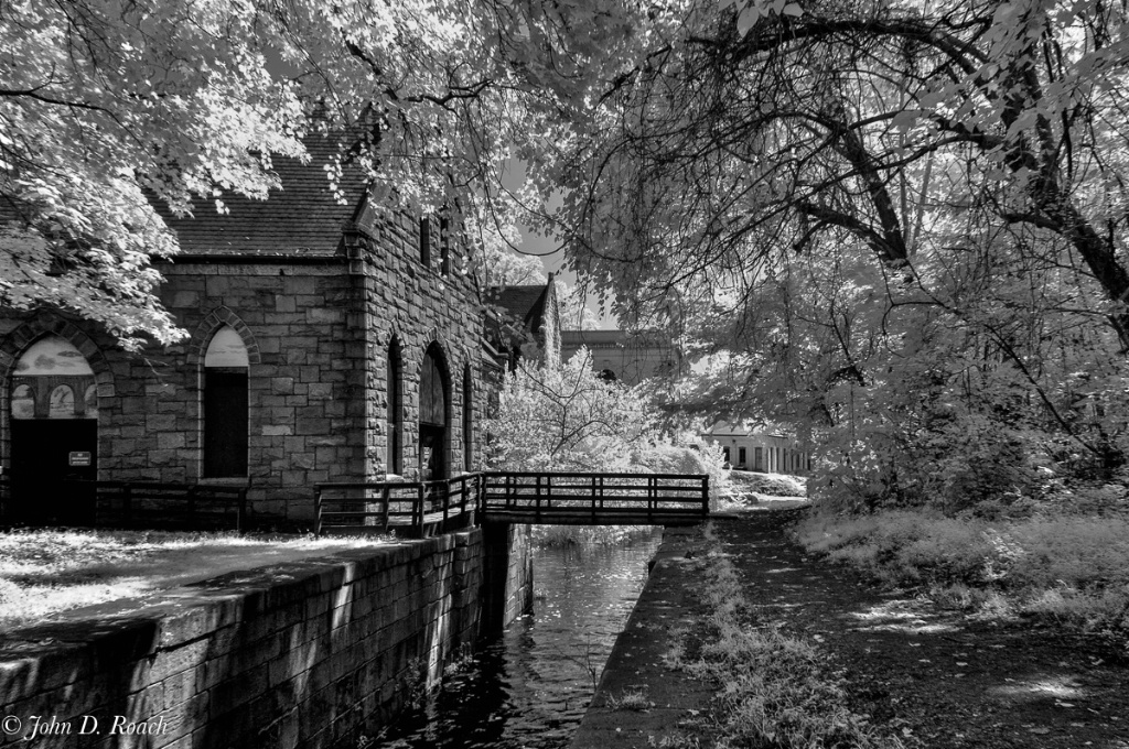 Richmond Pump House and Canal Near James River - ID: 15451992 © John D. Roach
