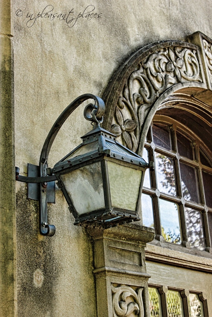 Lamp at the Alamo