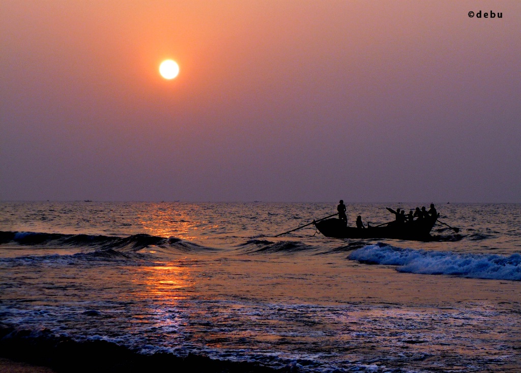 Sunrise at Puri Sea Beach (India).