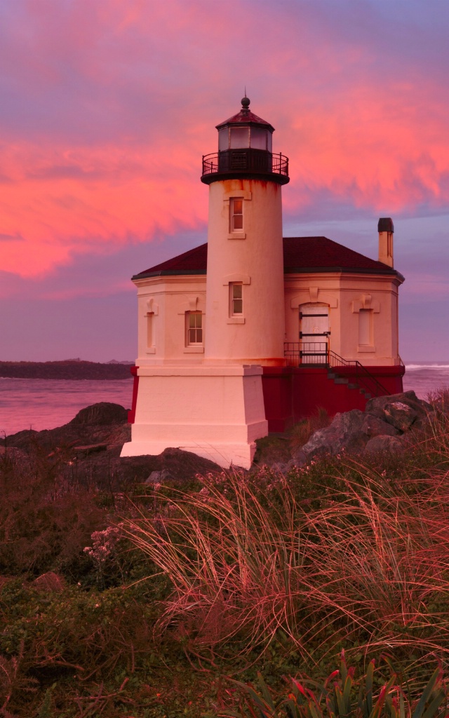 Umpqua River Lighthouse Sunrise